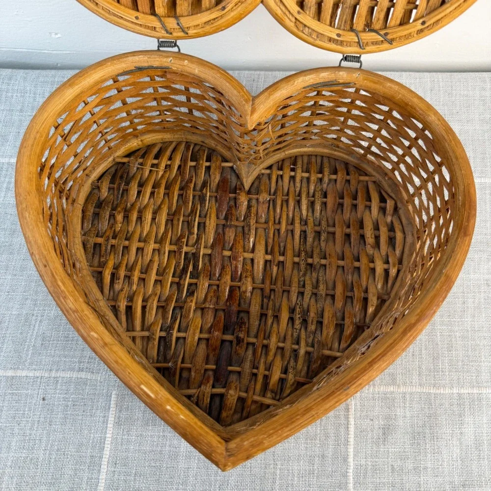 Cottagecore‎ Heart Hinged Lid Storage Basket 11.5